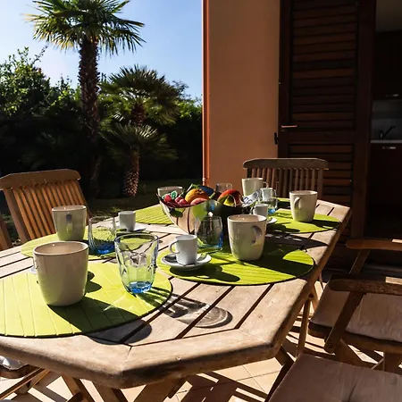 Scilla - Pool & Garden * Plaia Grande